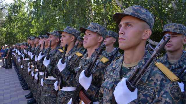 150 военнослужащих приняли присягу в Костанае