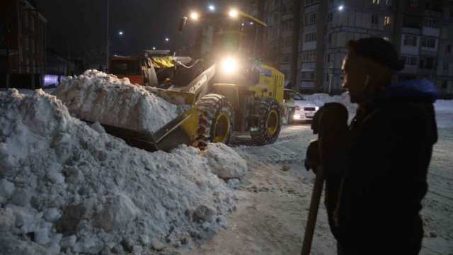 Аким Костаная высказался об уборке снега возле горакимата