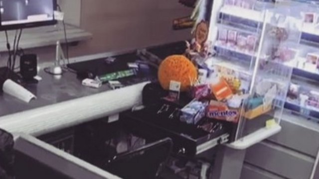 Вор задержан: кражу предотвратили в супермаркете Рудного
