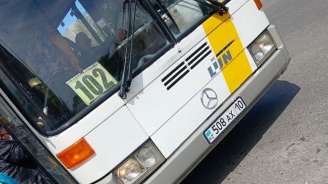Водитель автобуса приятно удивил своей добротой в Костанае