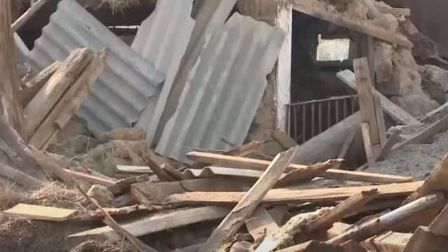 Ни один дом не уцелел после паводка в костанайском селе