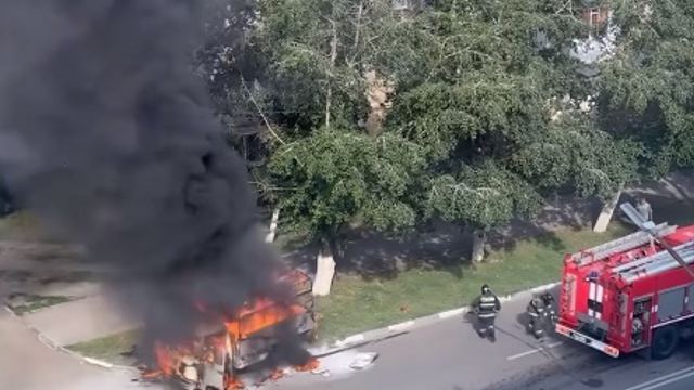 В Костанае сгорел автомобиль — видео