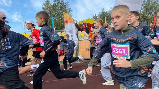 В Рудном состоялся масштабный и очень яркий марафон Runfest