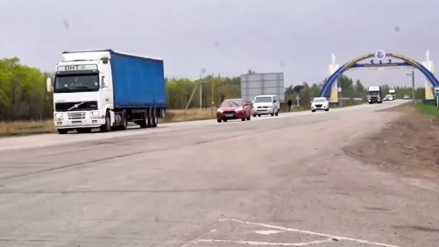 Для чего сужают дороги в Костанайской области
