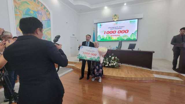 В Костанае назвали три самых красивых двора