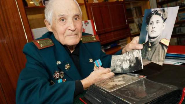 Сбежавший на фронт в 17 лет костанаец отметил 100-летие