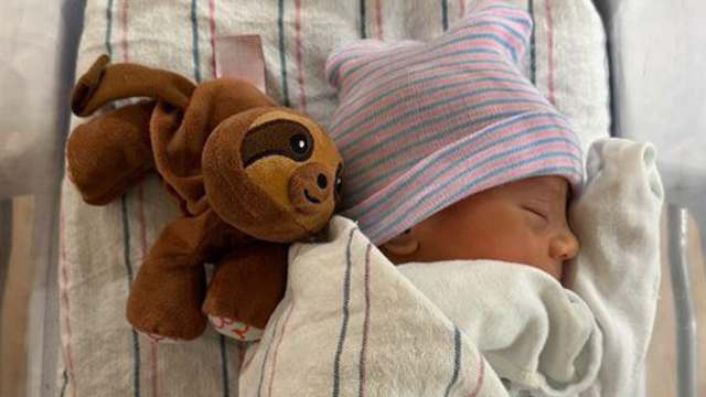 44-летняя Курникова родила четвёртого ребенка от Иглесиаса