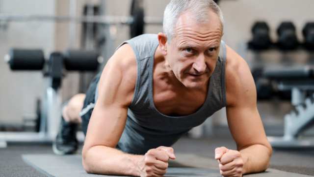 Сколько нужно держать планку в зависимости от возраста