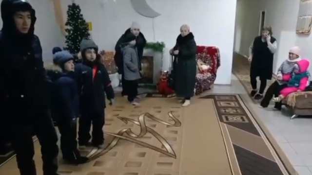 Иностранцы замерзали в автобусе на трассе под Костанаем