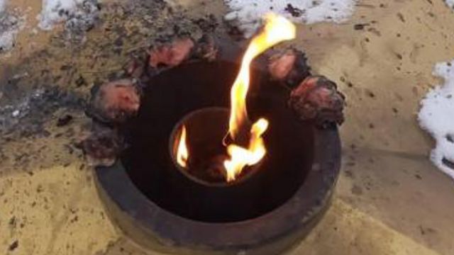 В Риддере вандалы жарили курицу на Вечном огне