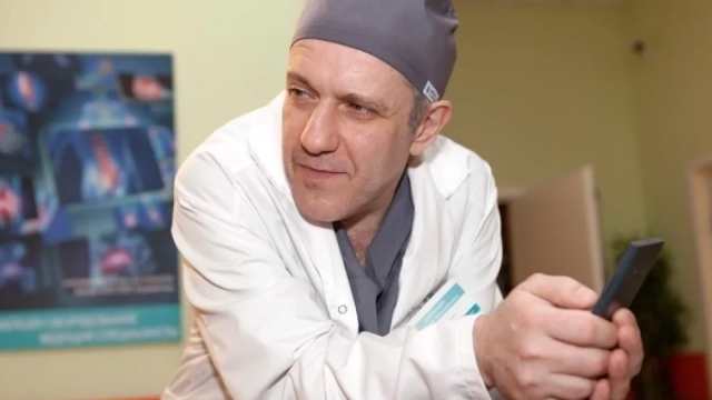 Умер актёр сериалов “Интерны“ и “Бригада“ Владимир Довжик