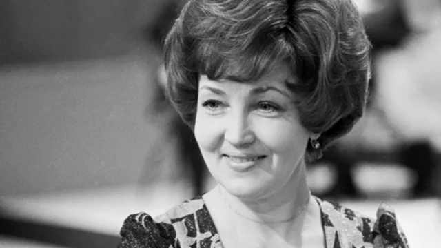 Умерла легендарная телеведущая Светлана Жильцова