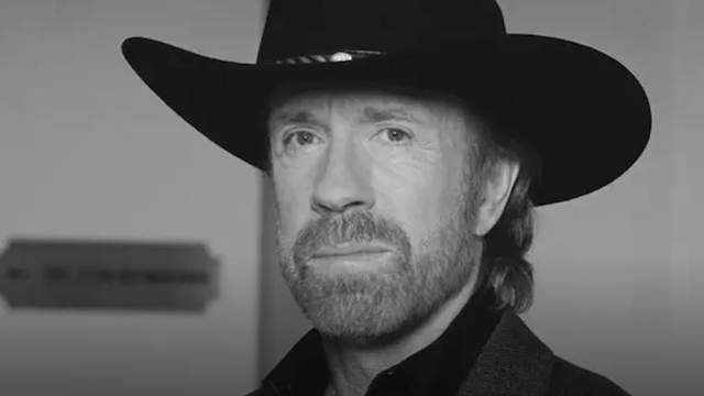 Умер Чак Норрис