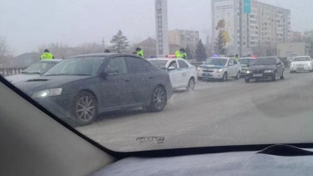 Женщина разбилась, спрыгнув с моста в Семее