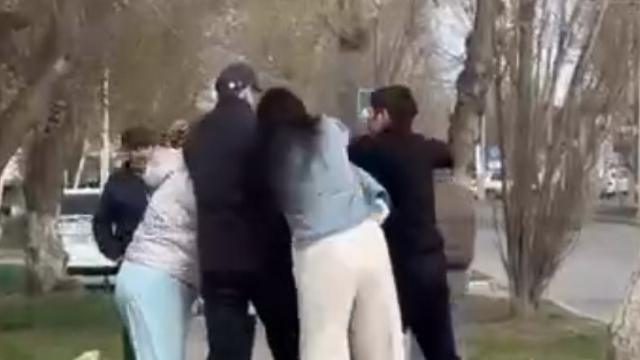 В Костанае драка девушек закончилась уголовным делом