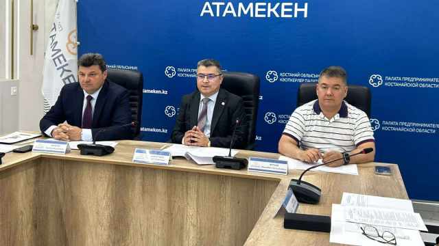 Денег нет, но вы возите: что будет с автобусами в Рудном