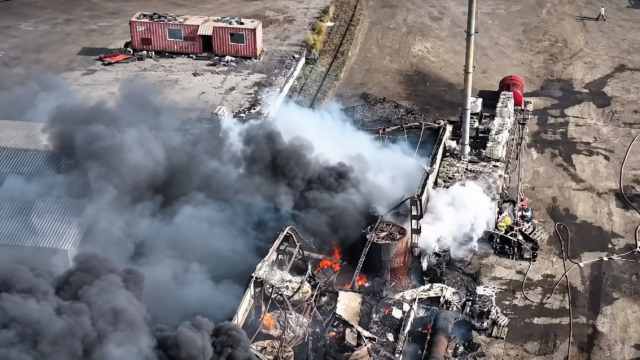 Пожар на костанайском маслозаводе тушили водой с поезда