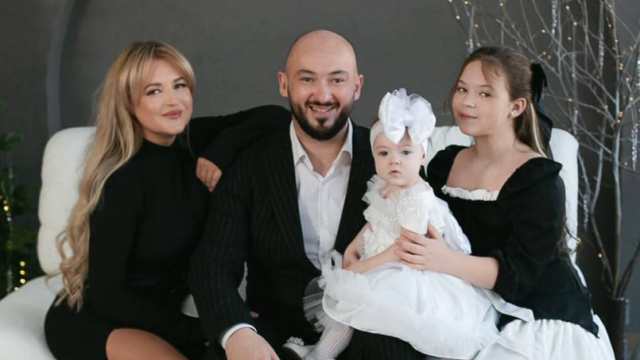 SMS на 1414: Сирота получил квартиру после 19 лет ожидания